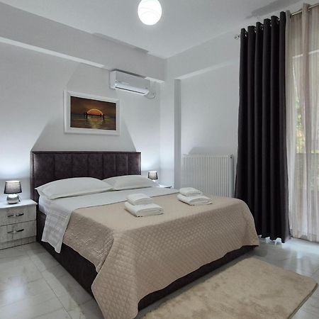 Flore Rooms Sarandë Exteriör bild