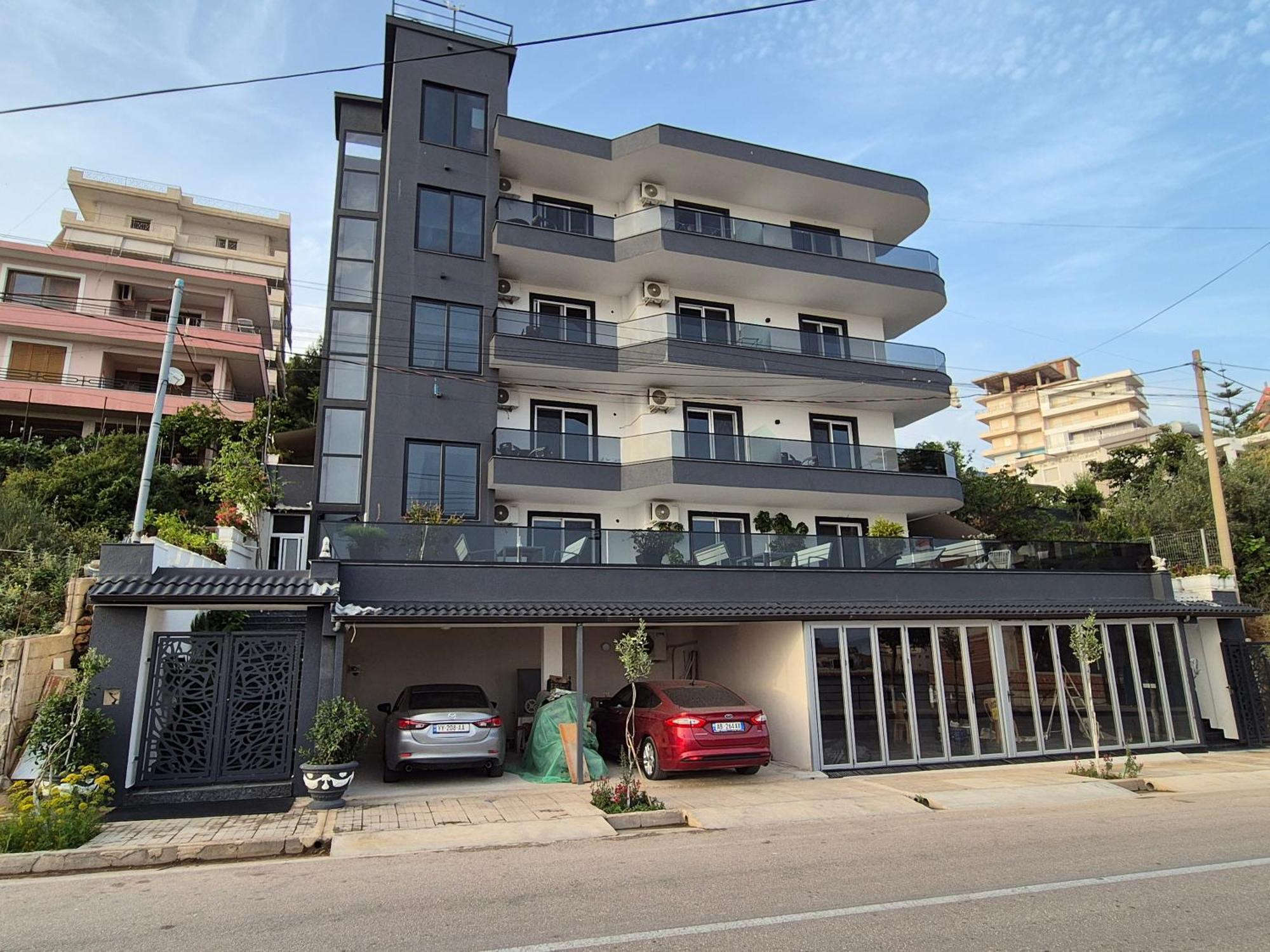 Flore Rooms Sarandë Exteriör bild
